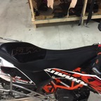 KTM 690 Enduro r seat