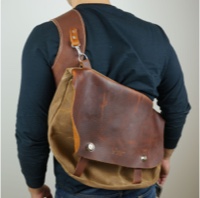 WAXED CANVAS MESSENGER BAG USA MADE